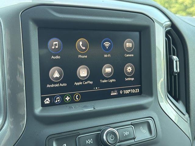 Chevrolet Silverado 1500  2021