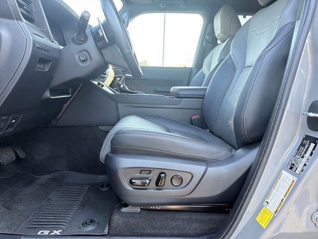 Lexus GX  2024