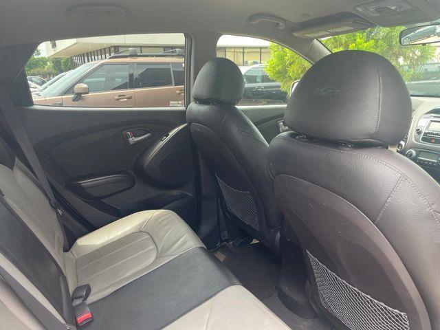 Hyundai Tucson  2010