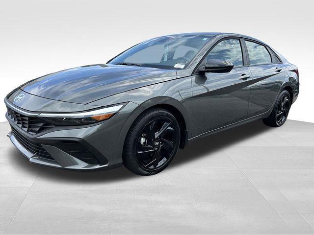 Hyundai Elantra  2026