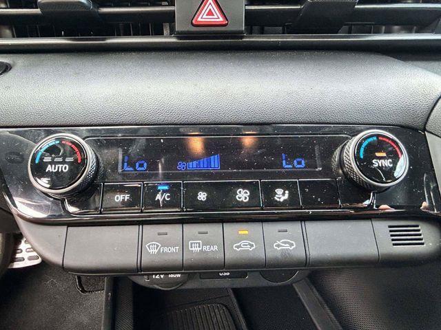 Hyundai Elantra  2026
