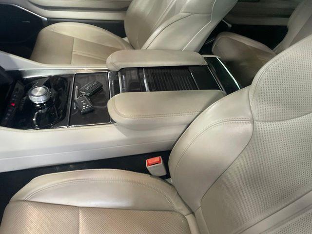 Jeep Wagoneer L  2024