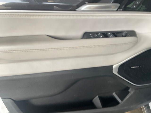 Jeep Wagoneer L  2024