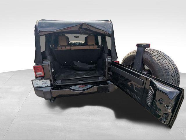 Jeep Wrangler  2016