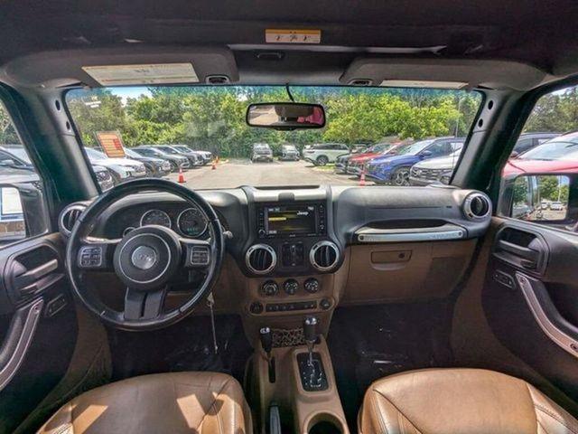 Jeep Wrangler  2016
