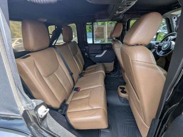 Jeep Wrangler  2016