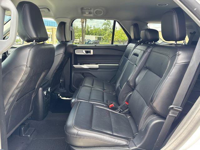 Ford Explorer  2023