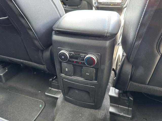 Ford Explorer  2023