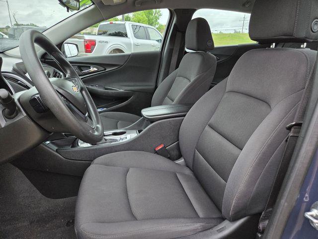 Chevrolet Malibu  2025