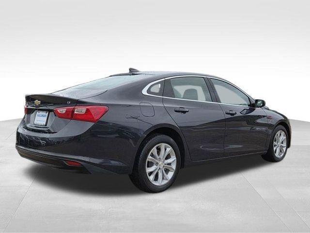 Chevrolet Malibu  2025