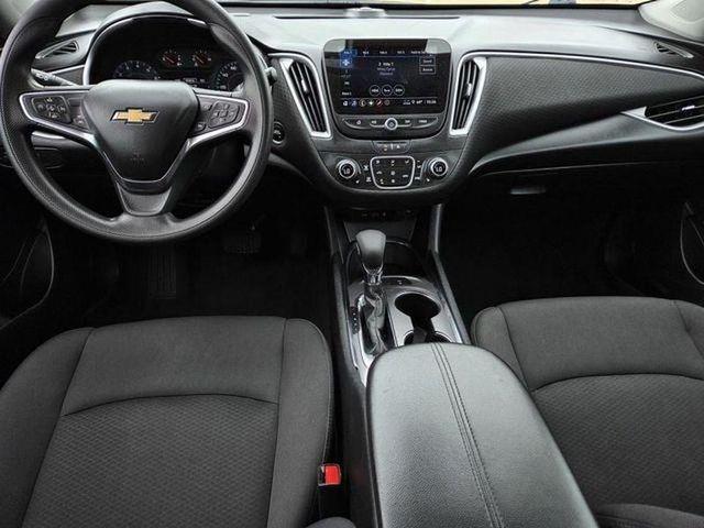 Chevrolet Malibu  2025