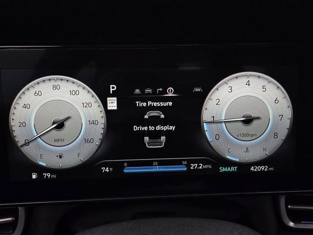 Hyundai Elantra  2024
