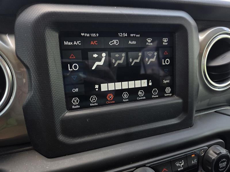 Jeep Wrangler  2021