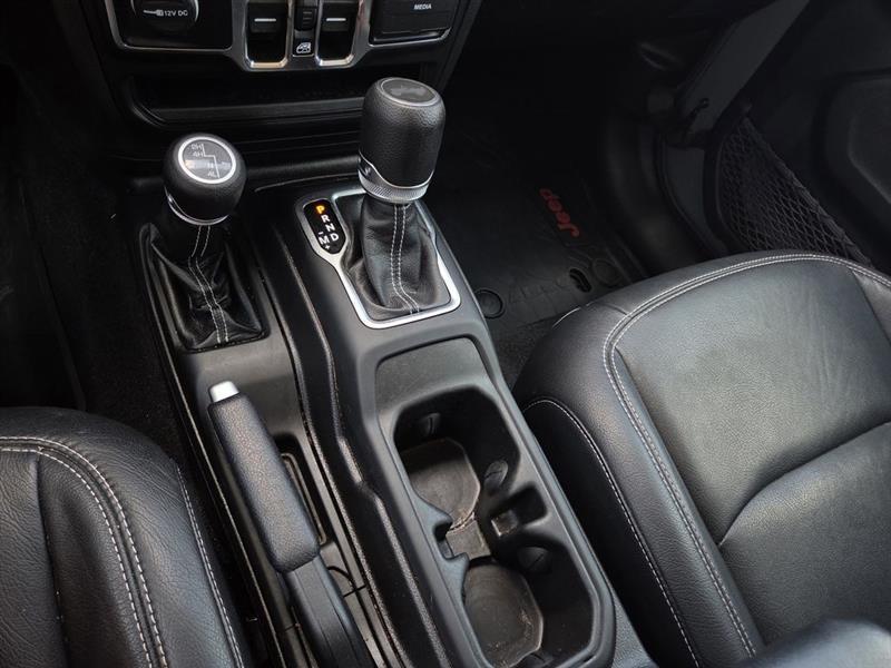 Jeep Wrangler  2021