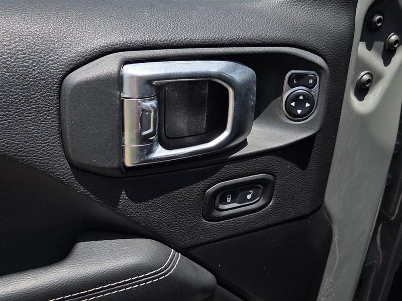 Jeep Wrangler  2021