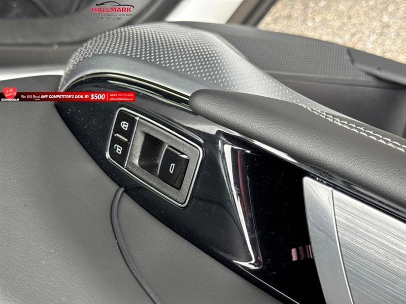 Cadillac Lyriq  2024