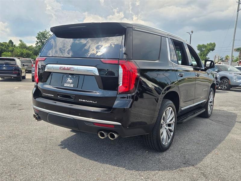 GMC Yukon  2022
