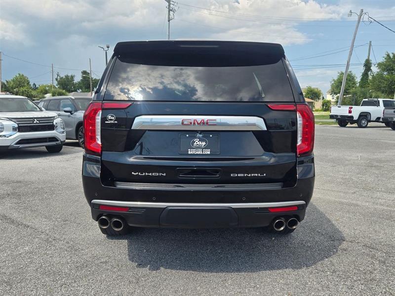 GMC Yukon  2022