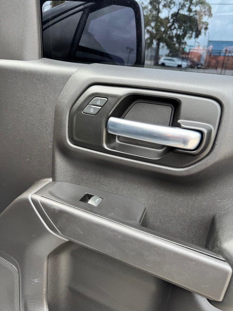 Chevrolet Silverado 1500  2020