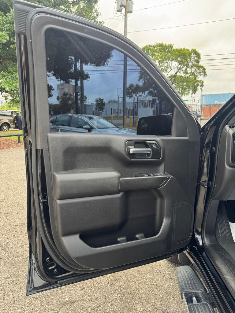 Chevrolet Silverado 1500  2020