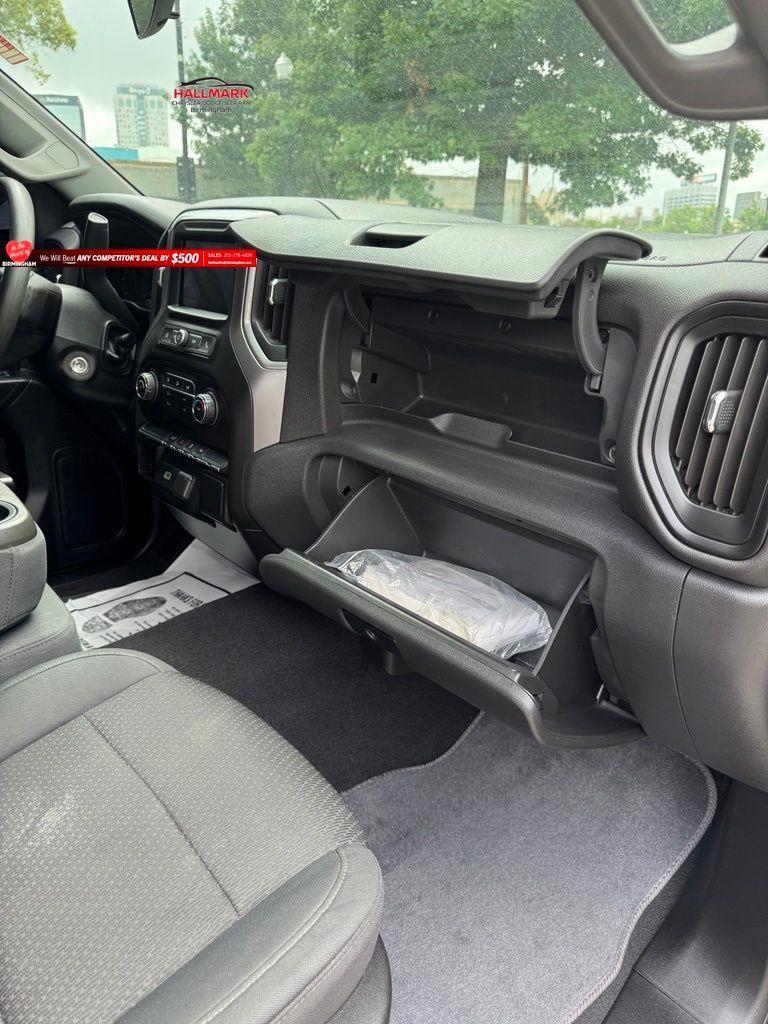 Chevrolet Silverado 1500  2020