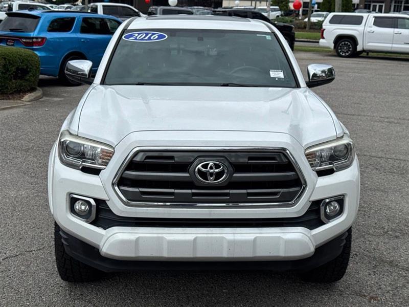 Toyota Tacoma  2016