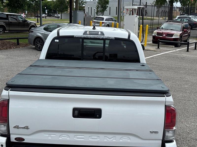 Toyota Tacoma  2016