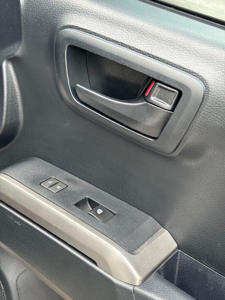 Toyota Tacoma  2016