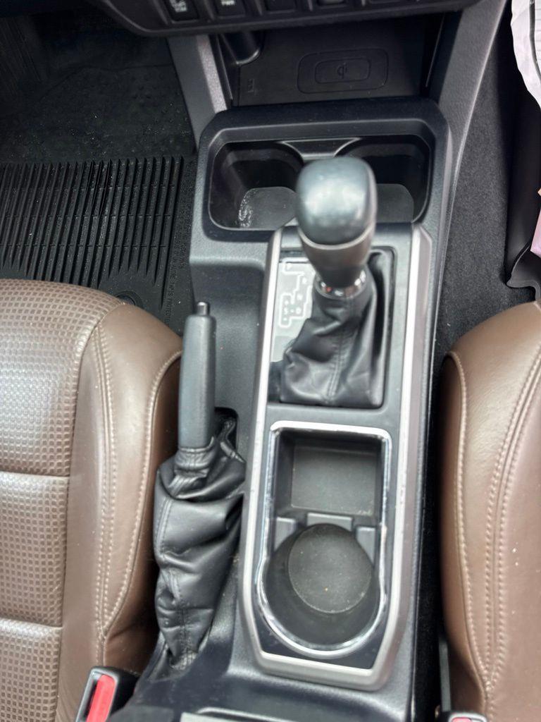 Toyota Tacoma  2016