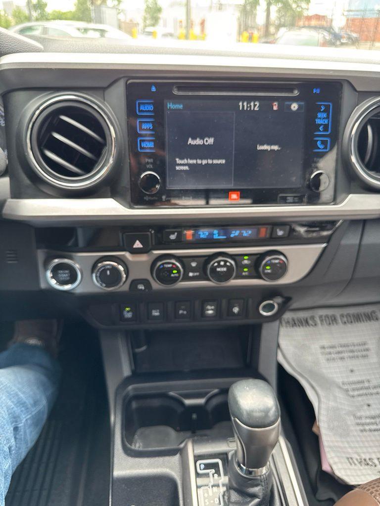 Toyota Tacoma  2016