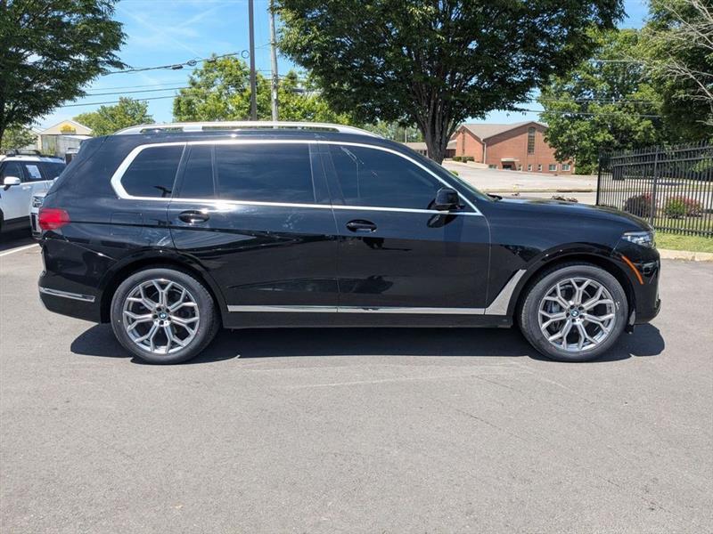 BMW X7  2020