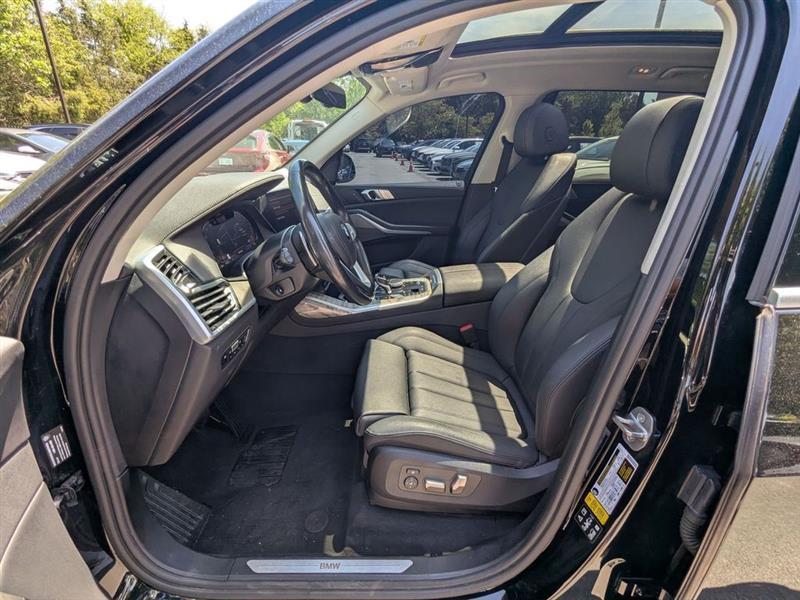 BMW X7  2020