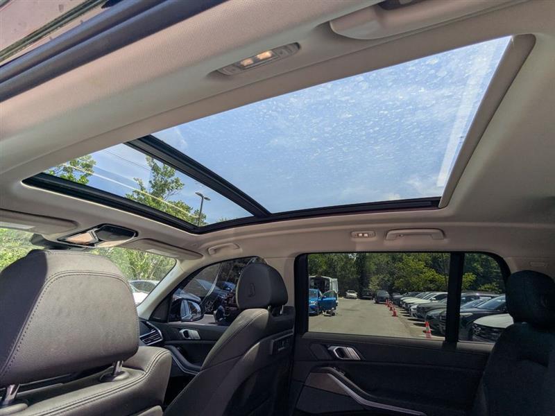 BMW X7  2020