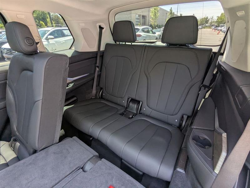BMW X7  2020