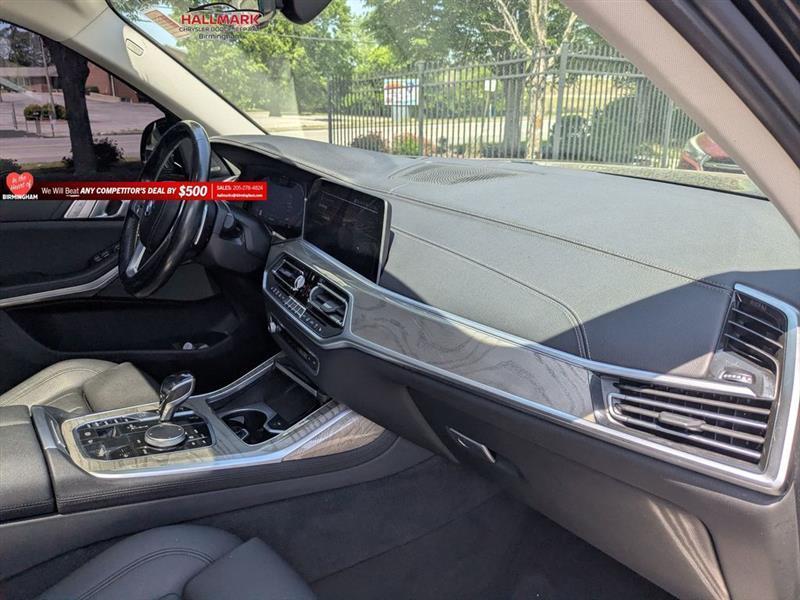 BMW X7  2020