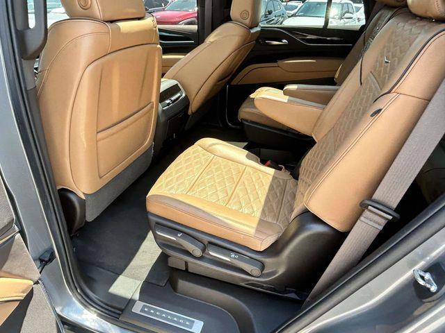 Cadillac Escalade  2022