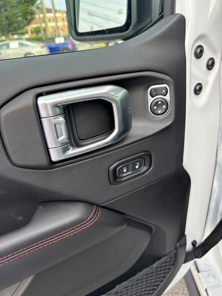 Jeep Wrangler  2026