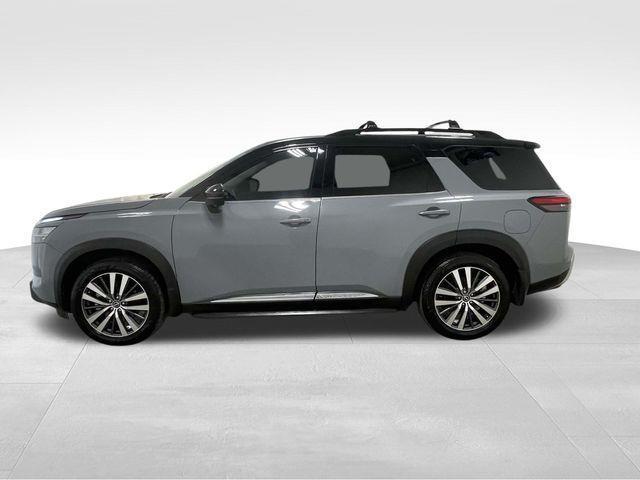 Nissan Pathfinder  2022