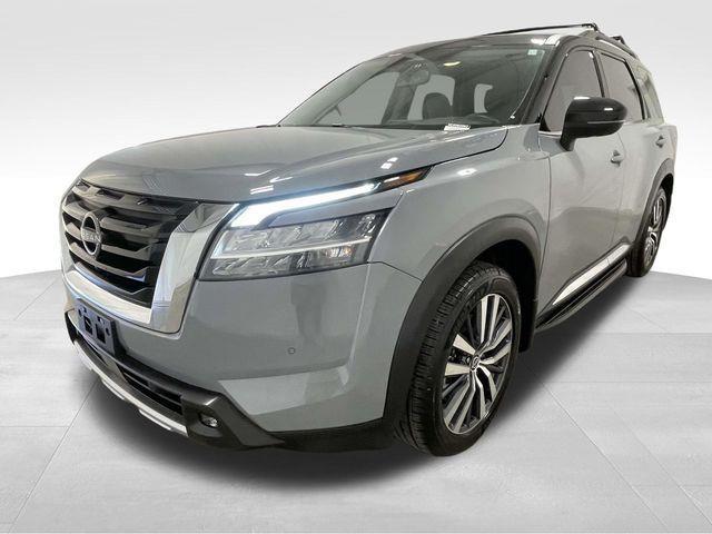 Nissan Pathfinder  2022