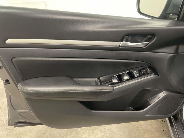 Nissan Altima  2025