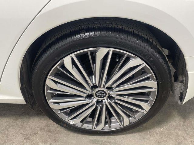 Nissan Altima  2025