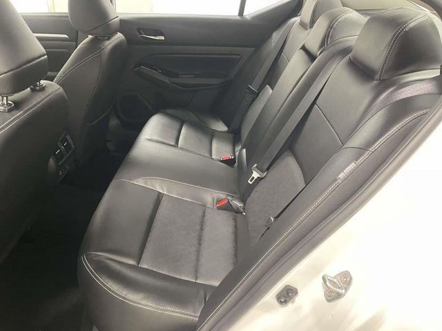 Nissan Altima  2025