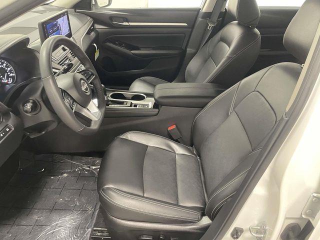 Nissan Altima  2025