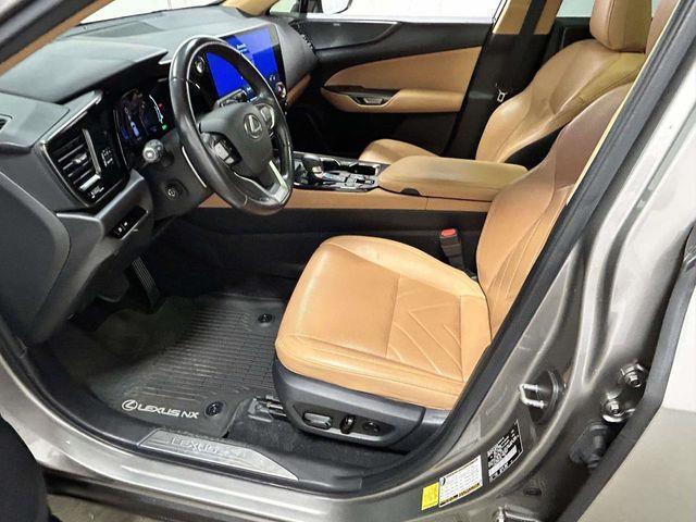 Lexus NX  2024
