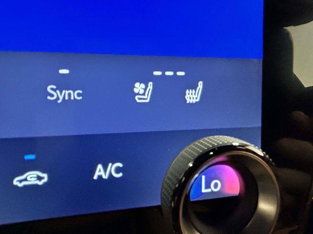 Lexus NX  2024