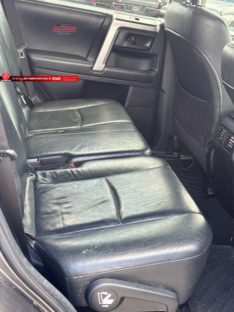 Toyota 4Runner  2011