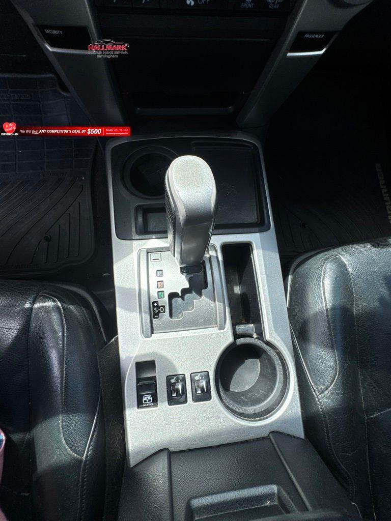 Toyota 4Runner  2011