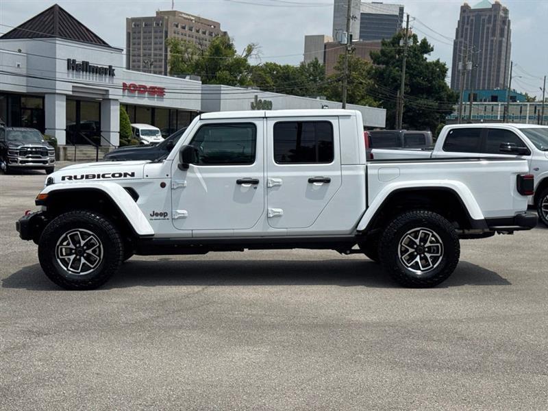 Jeep Gladiator  2026