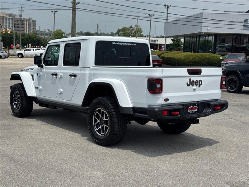 Jeep Gladiator  2026