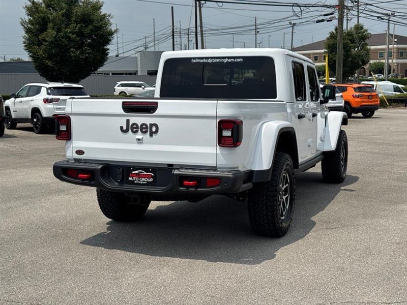 Jeep Gladiator  2026
